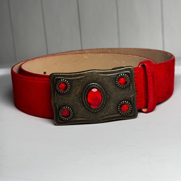 VTG Avignon Red Leather Belt w/ Jewel Studded Brass Buckle Bold Western Fashion - Picture 1 of 8